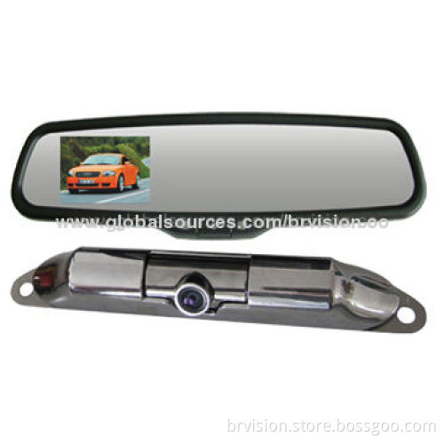 3.5-inch Digital Wireless System with Mirror, License Plate Camera, IP68 Waterproof Grade for Safety